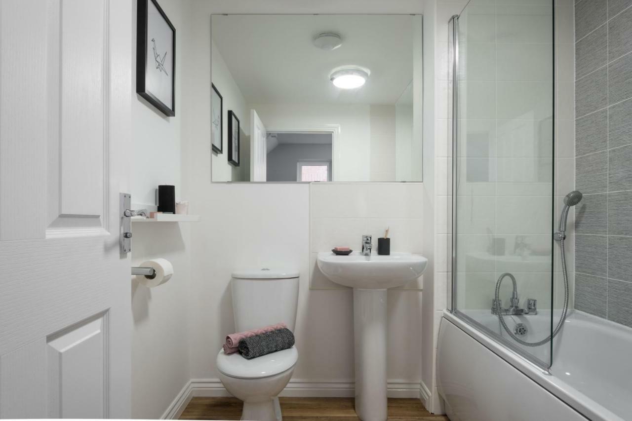 Coventry Jlr Guest House Екстер'єр фото