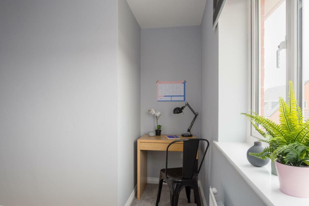 Coventry Jlr Guest House Екстер'єр фото